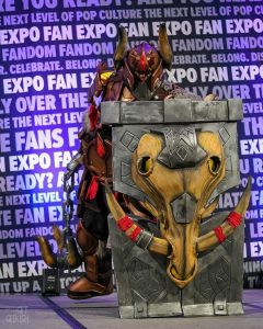 World of Warcraft Cosplay (Warrior's Challenge Armor) by Kobold Cosplay